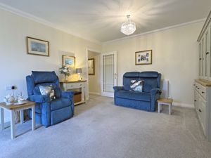 Photo 7- click for photo gallery